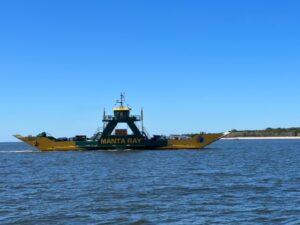 Shearwater on K'Gari - Mantaray Barge